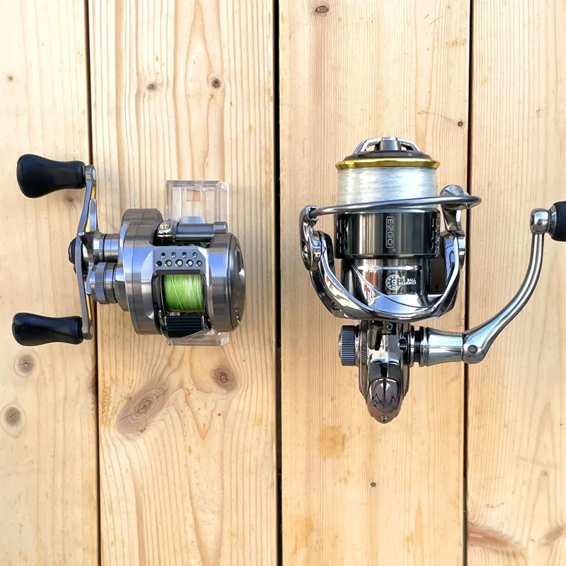 ที่แขวนรอกตกปลาแบบติดผนัง 5 ชิ - Spincast Reel บทวิจารณ์และราคา