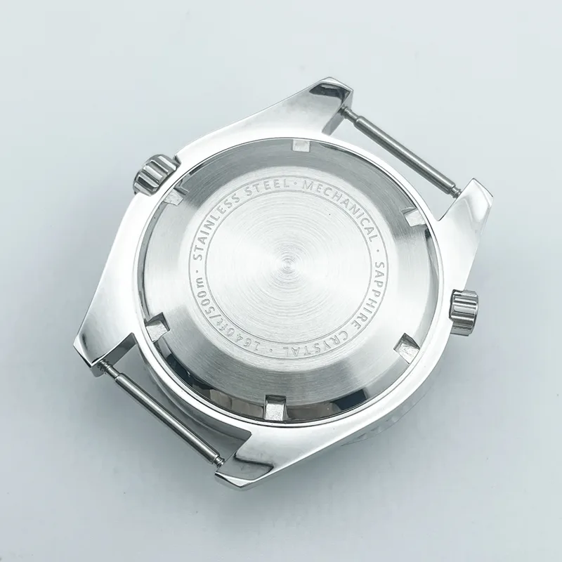 ตัวเรือนนาฬิกาดำน้ำขนาด 43.5 ม - Reel Case บทวิจารณ์และราคา